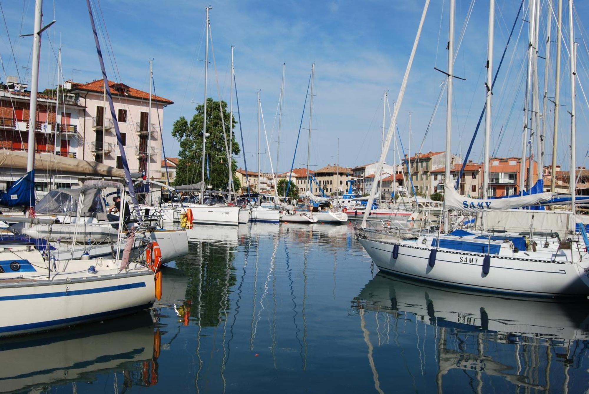 Hotel Alla Citta Di Trieste Градо Экстерьер фото